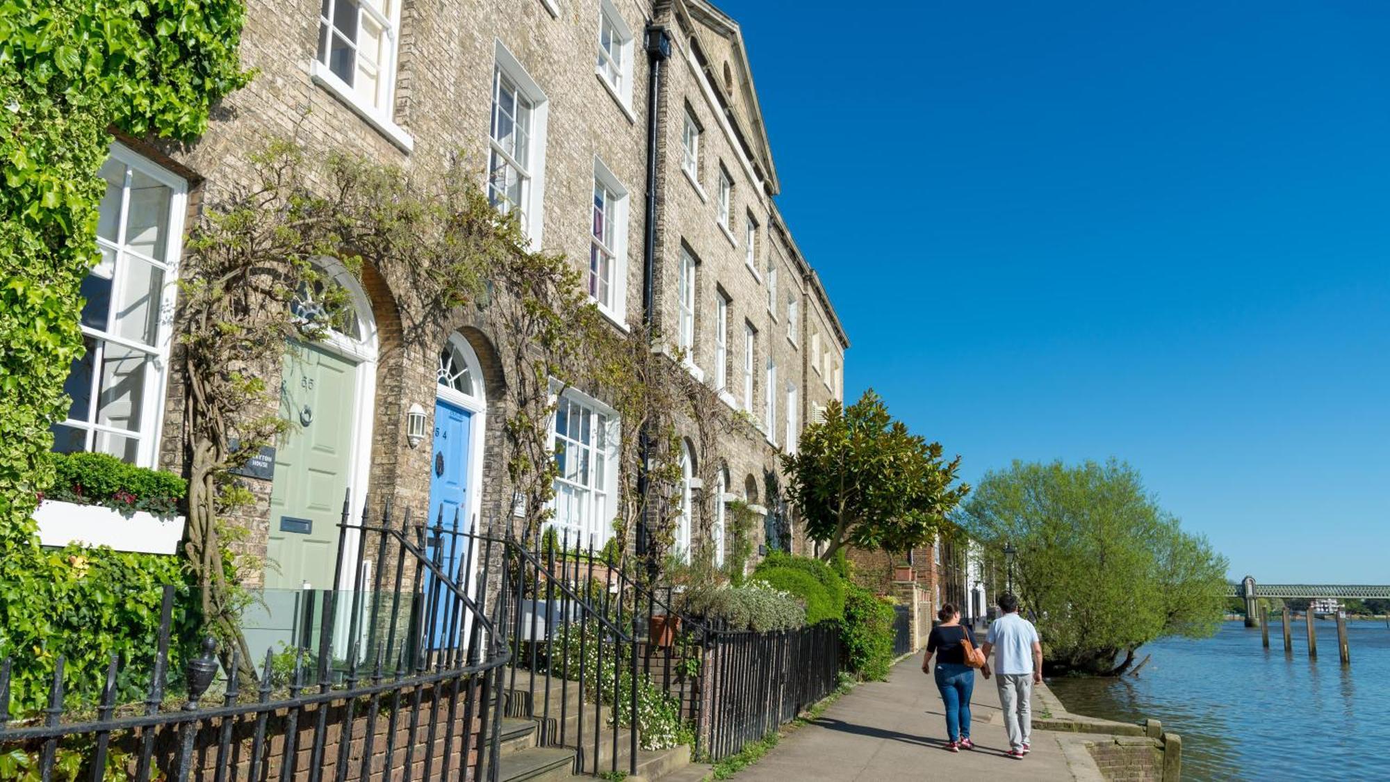 8 Ravenscourt Gardens Apartment London Exterior photo