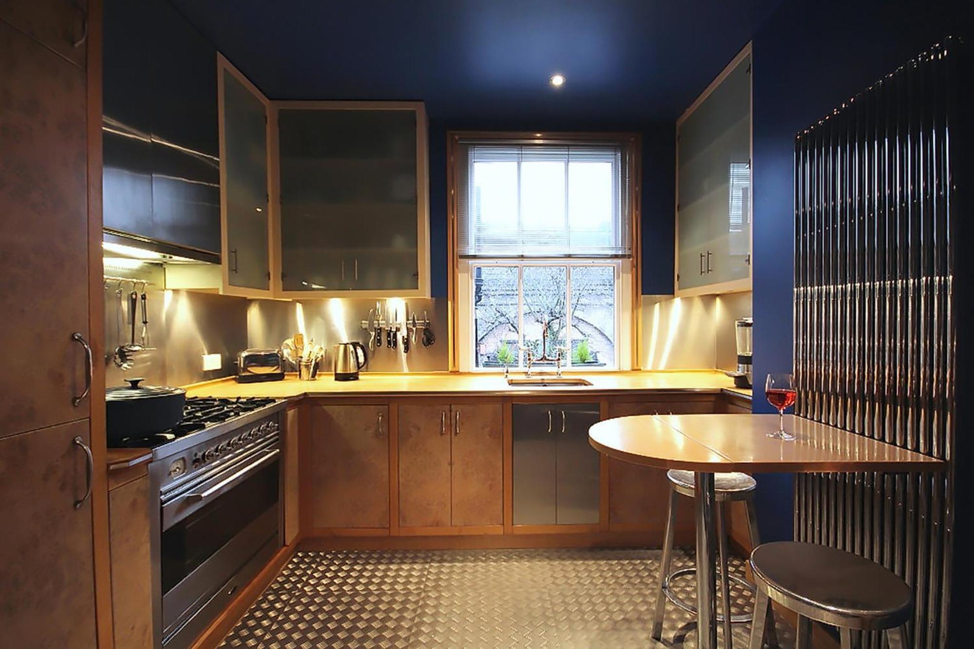 8 Ravenscourt Gardens Apartment London Exterior photo